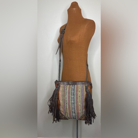 Firenze Bella Cross Body Aztec Tapestry & Leather Tassel Stud Detail Handbag - Picture 2 of 10